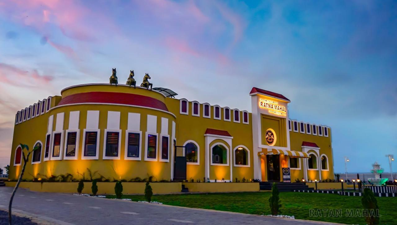 Ratna Mahal Dhamnod Экстерьер фото